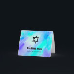 Bat mitzvah blått- och turkosvattenfärg tack kort<br><div class="desc">Dessa härliga bat mitzvah tackar dig cards särdrag trendiget och den populära vattenfärglooken. Nätt stänk av blått och turkos färgar bakgrunden. Den moderna texten och davidsstjärnan är i svart.</div>