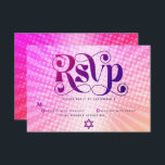 Bat mitzvah Fet Retro Boho Rosa Orange-övertoning OSA Kort<br><div class="desc">Var stolt, gladd och visa den här milstolpen av din favoritBat mitzvah! Inkludera det här boho, retro, OSA för personlig-inmatningskort för din händelse. Roligt, trendig, shock rosa med fetstil och typografi av lila med modern sans serif-typografi täcker över en bakgrund av poplight orange och gradientstrålar av rosa med vita prickar....</div>
