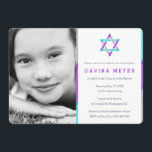 Bat mitzvah fotoinbjudningar | Lila   Uppgift Inbjudningar<br><div class="desc">Unika,  moderna Bat mitzvah fotoinbjudningar. Anpassa onlinen med din dotters foto- och Mitzvah-detaljer. David-stjärnan med modern lila-,  teal- och silver-accenter.</div>