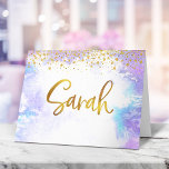 Bat mitzvah Guld Lila Watercolor Sarah Blank Tack Kort<br><div class="desc">Se till att din favorit Bat mitzvah visar hennes uppskattning för alla som stödde hennes milstolpe-händelse! Skicka ut det här fantastiska, moderna, personlig tackkort. Ett handskrivet skript i glatt faux-folie i guld och små glitter-prickar täcker över en ljus vattenfärgsbakgrund i lila. Blanka inuti för din handskrivna anteckning. Garanterade att hennes...</div>
