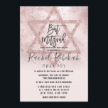 Bat mitzvah Hebreiska Ro Rosa Glitter Guld Inbjudningar<br><div class="desc">Den här eleganten och den Bat mitzvah inbjudan är perfekten för din dotter. Den har en , rustisk gradientfärgad gradient av rosa med en faux tryckt ro rosa guld glitter-sekvinstjärna av David. Den här designen visningar även ditt barns hebreiska namn för att lägga till den speciella beröringen extra. Det är...</div>