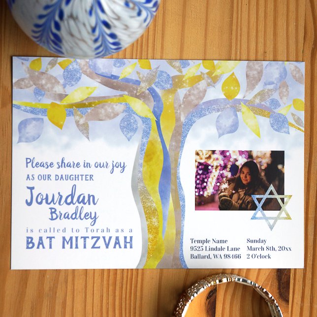 Bat mitzvah inbjudan till livets träd (Blue and yellow tree of life with sparkly leaves, star of david over photo)