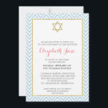 BAT MITZVAH schevron mönster guld glittblått Inbjudningar<br><div class="desc">Obs! guld-effekten i glittery är en tryckt bildEtt trendig, som är mönstrat för ditt barns BAT MITZVAH INVITATIONER. Wow dina vänner och din familj med detta lilla nummer;D-format som mall är det enkelt att lägga till egna uppgifter, lägga till ditt foto eller slått anpassa knappen och du kan lägga till...</div>
