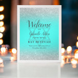 Bat mitzvah välkomnande av chic silver glitter poster<br><div class="desc">Chic silver typografi och silver glitter,  Bat mitzvah testblått party. Den tealblåa bakgrunden är fullt anpassade. Lägg till hebreiska namn.</div>