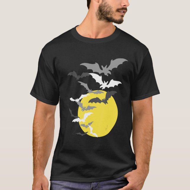 Bat swarm at full moon t shirt (Framsida)