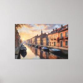 Båtar på en kanal med byggnad i bakgrunden canvastryck