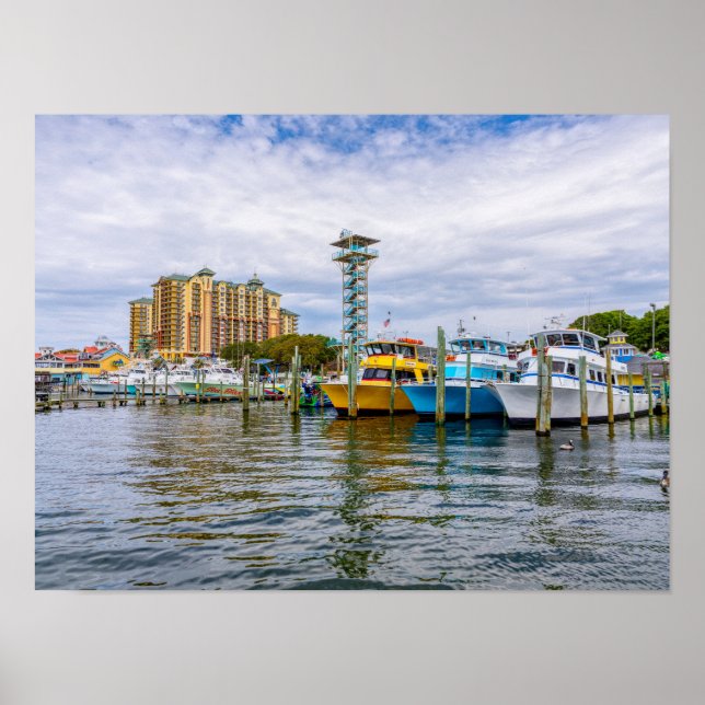 Båtar parkerade i Destin Florida hamn Affisch (Framsidan)