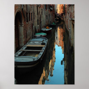Båtar vid Vatten-Venedig-Italien Byggnad Poster