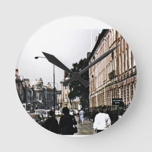 Bath 1986 snap-0590a jGibney The MUSEUM Zazzle Gif Rund Klocka