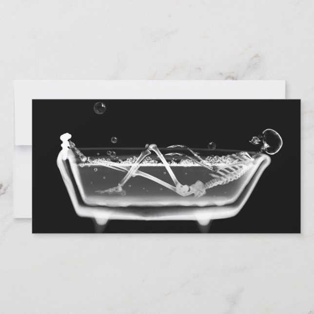 Bath Tub X-Ray Skeleton Black & White (Framsida)