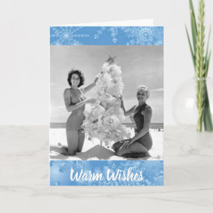 Bathing Beauties & Julgran på Beach 1960 Helgkort