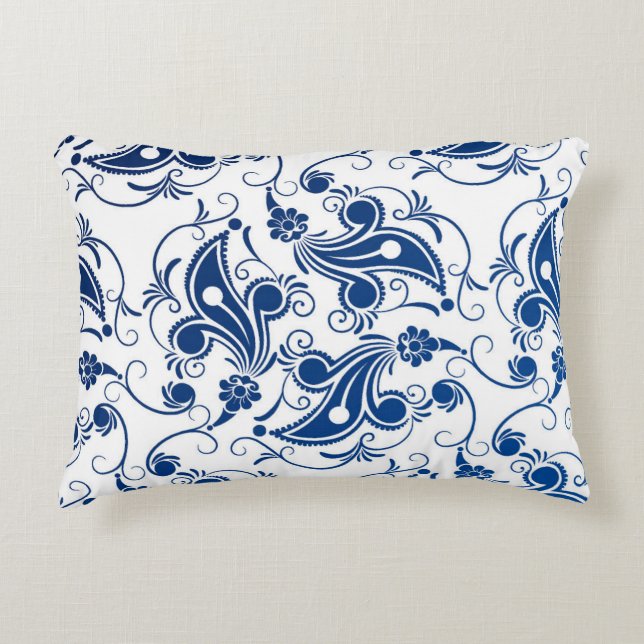 Batik Blue and White Illustrated Blommönster Prydnadskudde (Framsidan)
