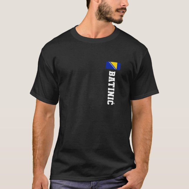 Batiniskt bosnisk Flagga Efternamn Jackar Arm Embl T Shirt (Framsida)