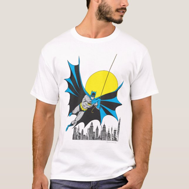 Batman Swings T Shirt (Framsida)