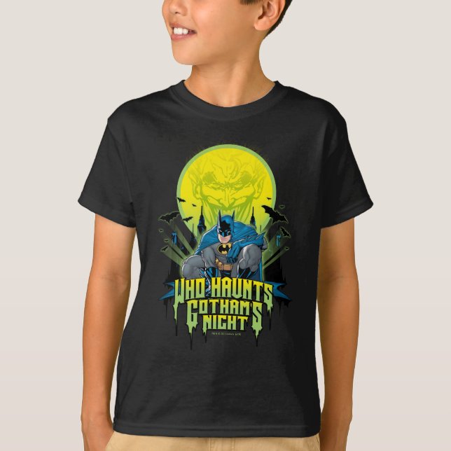 Batman | Vem Haunts Gothams Night T Shirt (Framsida)