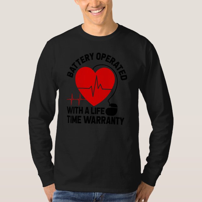 Batteristyrd Pacemaker-mottagare Hjärtattack T Shirt (Framsida)