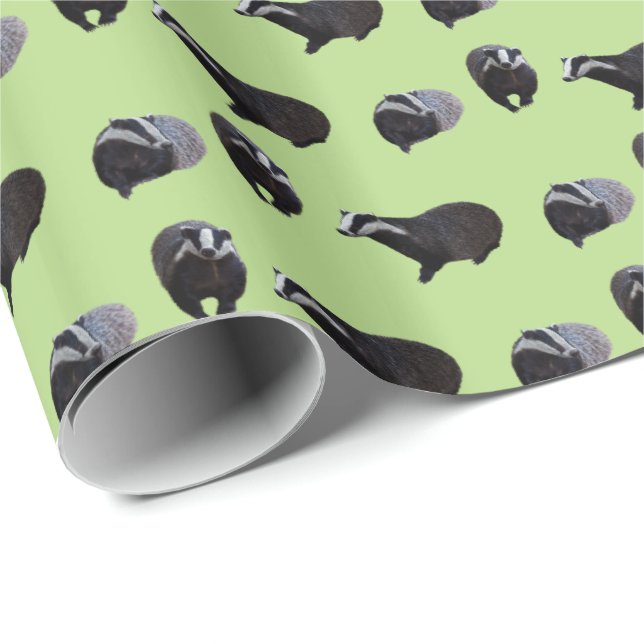 Bäverskinnfrenesi som slår in papper (tända - presentpapper (Rullad Hörn)