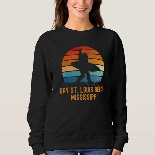 Bay St Louis Beach Mississippi Sasquatch Souvenir T Shirt (Framsida)