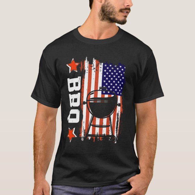 BBQ American Flagga BBQ Kärlek 4 juli T Shirt (Framsida)
