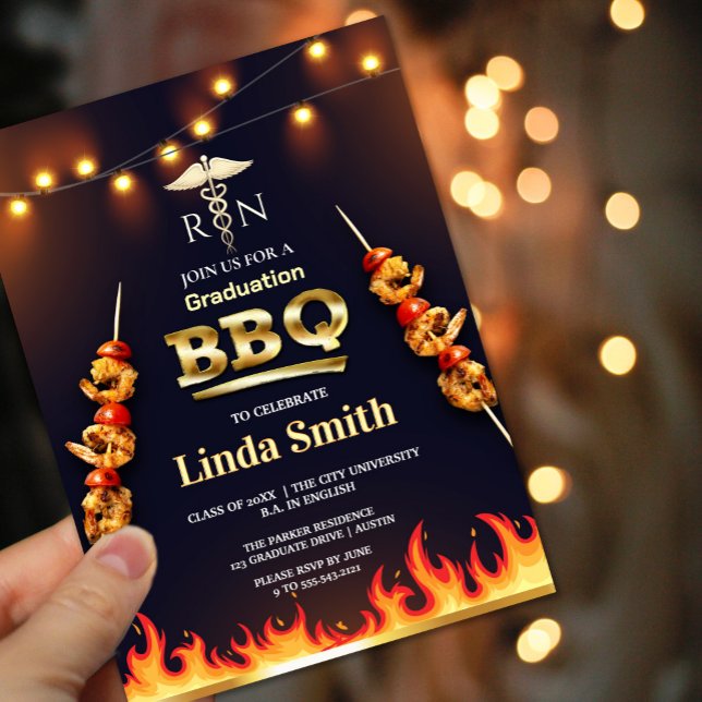 BBQ-inbjudan till sjuksköterskan Studenten | RN Sy Inbjudningar (Nursing Graduation BBQ Invitation | RN Symbol & Flame Design #zazzlemade #bbqinvitation#rninvitation)
