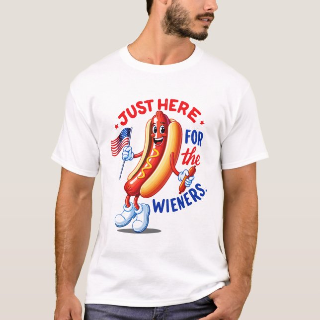 BBQ-stabben Rolig 4:e juli korv T Shirt (Framsida)
