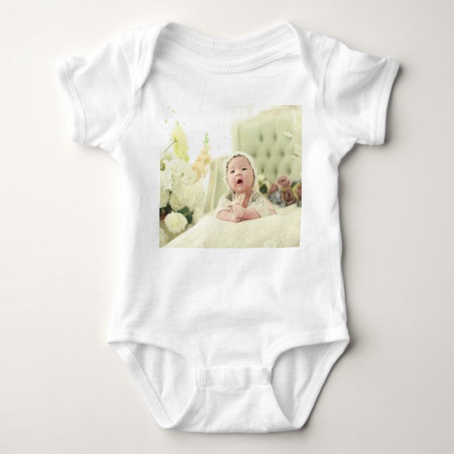 Bbykostymer i baby t shirt (Framsida)