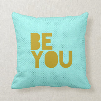 "Be dig" med Aqua och Black Polka dots Pillow Kudde