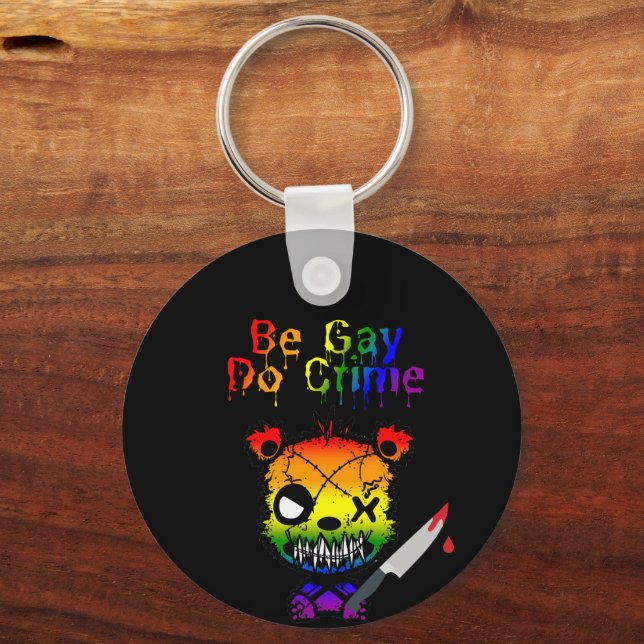 Be Gay Do Crime LGBTQ+ Pride Bear Nyckelring (Framsida)