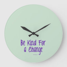Be Kind For Change™ Safirgrön Väggklocka