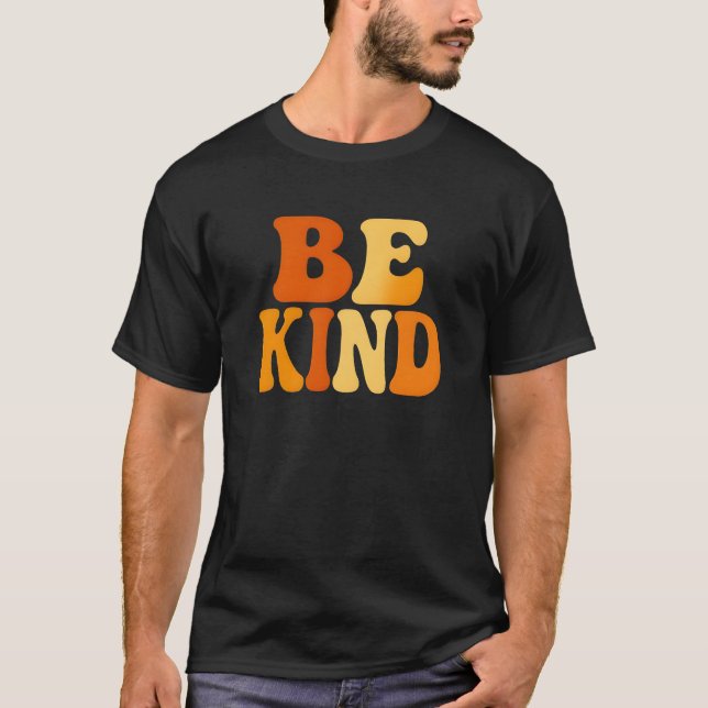 Be Kind Men's Basic T-Shirt (Framsida)