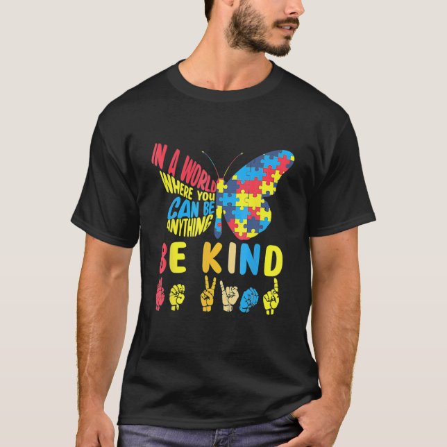 Be Kind Puzzle Sign Language Hand Talking Autism T Shirt (Framsida)