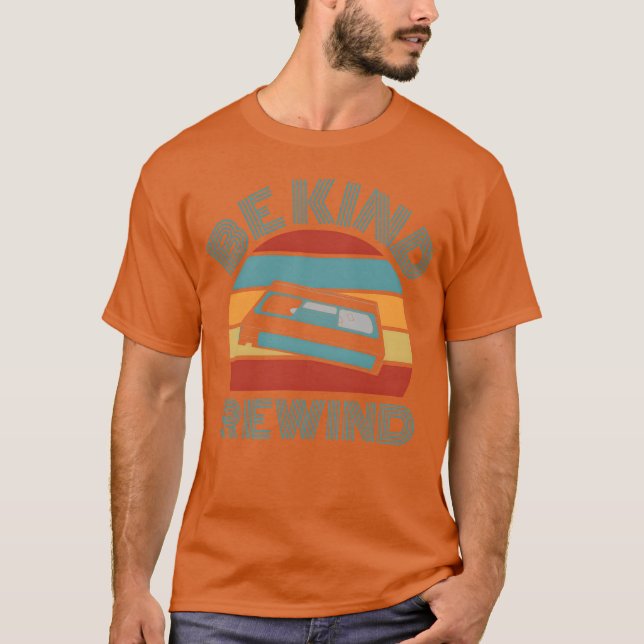 BE KIND REWIND-pojken T Shirt (Framsida)
