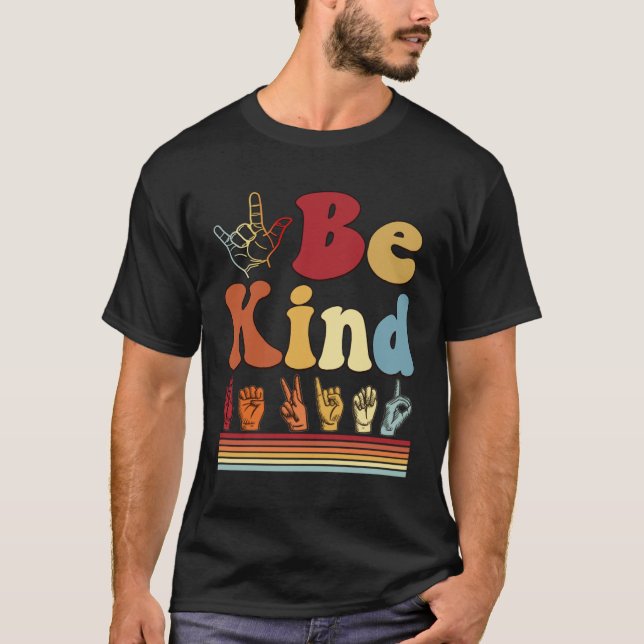Be Kind  Women Sign Language Graphic Deaf Pride AS T Shirt (Framsida)