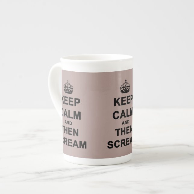 Be lugn & skrika sedan benporslin mugg (Framsida vänster)