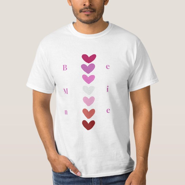 Be Mine Minimal Heart Stack Valentine T-Shirt (Framsida)