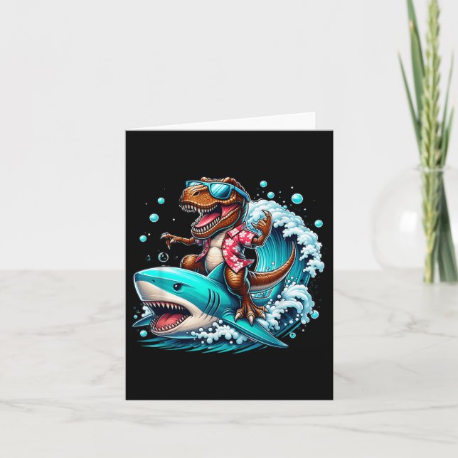 Beach Älskare T-rex Dinosaur Riding Shark Surfing  Kort (Framsida)
