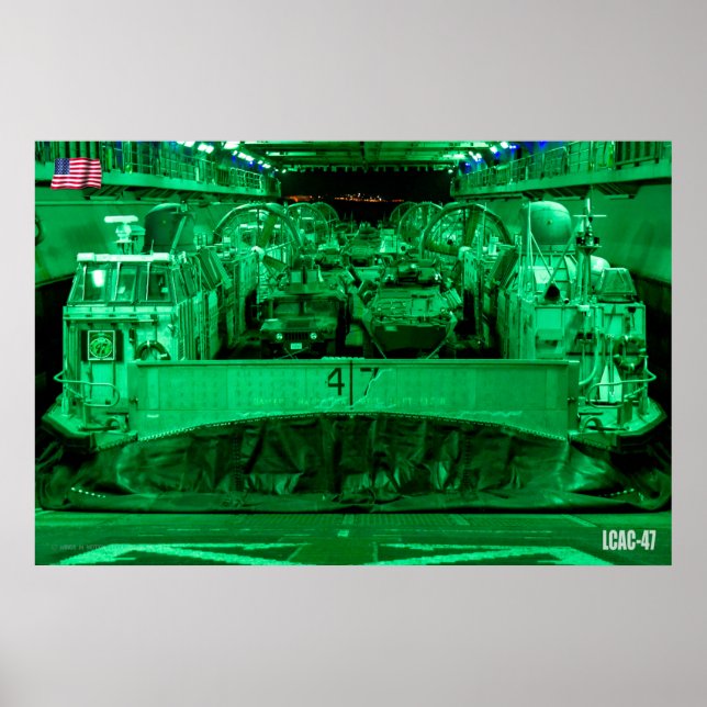 BEACH ASSAULT - LCAC-47 POSTER (Framsidan)