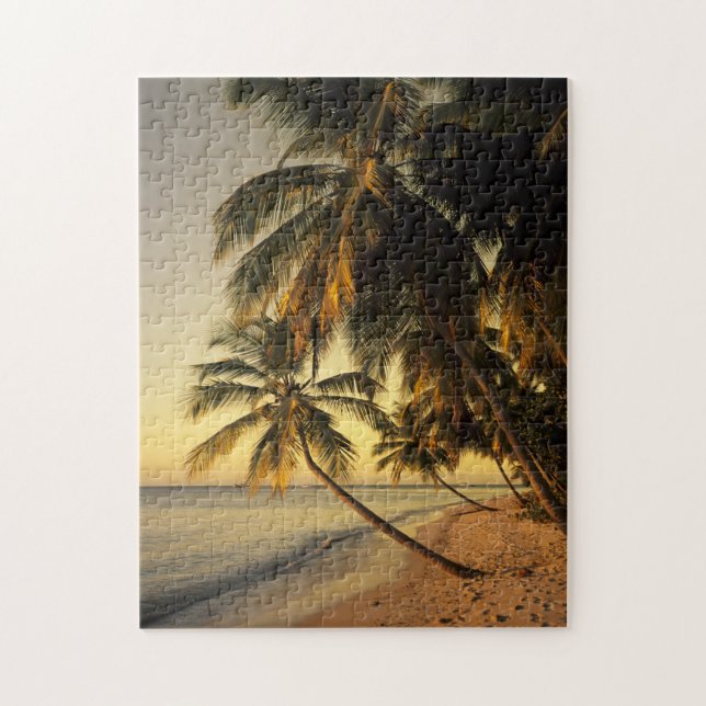 Beach at sunset, Trinidad Pussel (Vertikal)