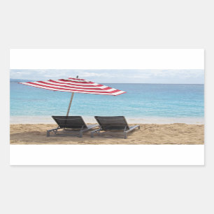BEACH CHAIRS UNDER EN UMBRELLA I MONTEGO BAY REKTANGULÄRT KLISTERMÄRKE