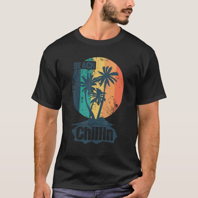 Beach Chillin hängde ut på Beach T Shirt (Framsida)