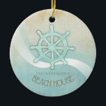Beach House Nautical Boat Helm Aqua Blue ID623 Julgransprydnad Keramik<br><div class="desc">Med den här produkten i det mjuka färgen av hav och sand kan du enkelt lägga till din egen namn och text med hjälp av den angivna mallen. Den enkla hjälmbilden av båten på en nödlidande, vattenfärgad bakgrund markeras med en vågaccent i aqua och vitt. Om du inte har turen...</div>