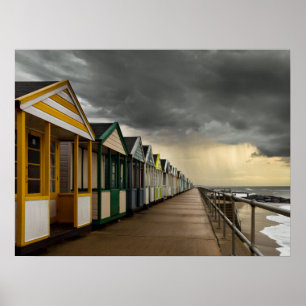 Beach Huts i en sommarstorm   Southwold Poster