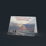 BEACH I CHRISTMAS=BE WARM/MERRY OCH ENJOY! HELGKORT<br><div class="desc">DEN HÄR KUPEN PÅ BATTEN SKICKAR VARM,  GOD JUL ÖNSKEMÅL OCH ÖNSKAR ATT NI OCKSÅ SKULLE KUNNA NJUTA!</div>