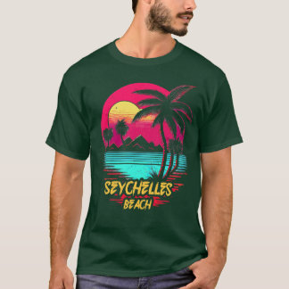 Beach i Retrowave Beach Seychelles T Shirt