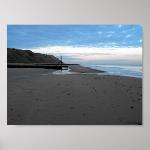 Beach in Mundesley, Norfolk av Alexandra Cook Poster