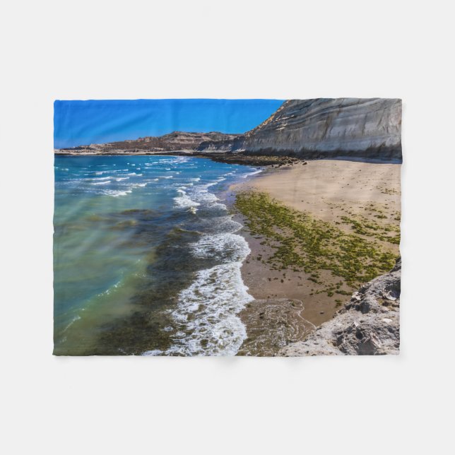 Beach in Puerto Piramides, Argentina Fleecefilt (Framsidan (Horisontell))