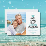 Beach-julkort Julkort<br><div class="desc">Roligt och moderna julkort på stranden har hand om typografi "Ha en mycket fin och vacker jul" vid sidan av ditt familjefoto. Anpassa till hälsning och namn.</div>