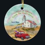 Beach Lastbil fyr Julgransprydnad Keramik<br><div class="desc">Beach Lastbil Lighthouse-prydnad av ArtMuvz Illustration. Matchande fyr till skjorta, vattenfärgade fyr, nautisk beklädnad, fyr- eller samlarkläder. Fyrverksgåvor är ett underbart sätt att visa någon du bryr dig om, särskilt om de kärlek i havet, kusten eller själva fyren. Fyrskåp är symboler för hopp, vägledning och säkerhet, och de är en...</div>