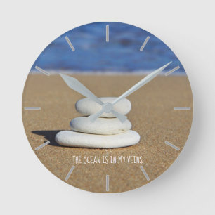 Beach Ocean Aqua Sand Sea View Pebble Anpassade Rund Klocka