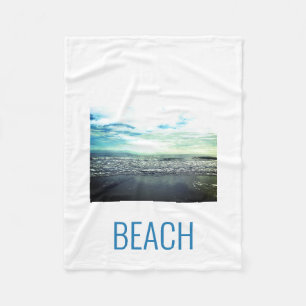 Beach Ocean Artistic Typography Blue White Scenia Fleecefilt